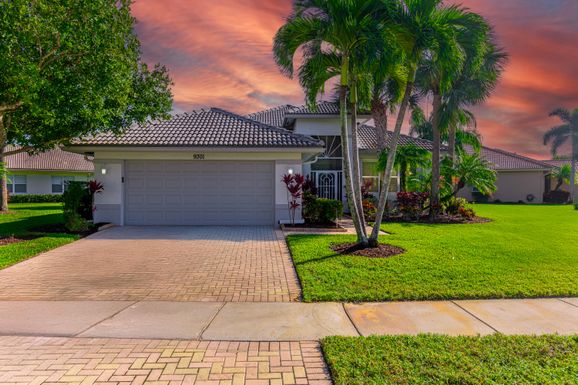 9301 Heron Cove, West Palm Beach, FL 33411