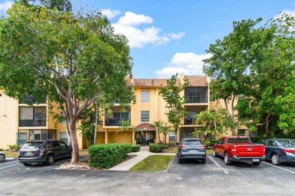 450 20th, Boca Raton, FL 33431