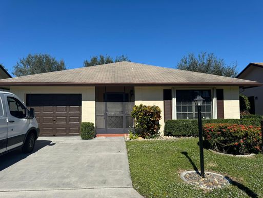 6313 Tall Cypress, Greenacres, FL 33463