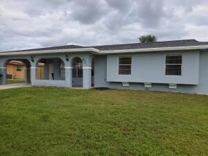 631 Curry, Port Saint Lucie, FL 34983