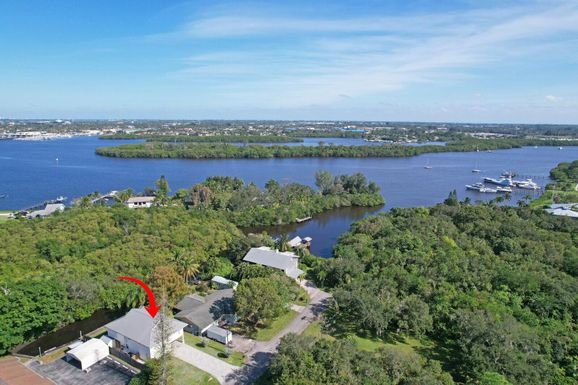 757 33rd, Palm City, FL 34990