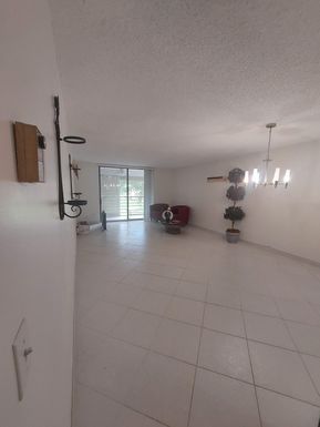 7770 Tahiti, Lake Worth, FL 33467