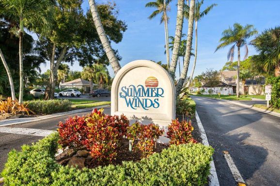 302 Summerwinds, Jupiter, FL 33458