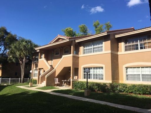 11452 43rd, Coral Springs, FL 33065