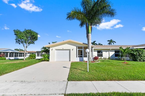 6311 Dusenburg, Delray Beach, FL 33484