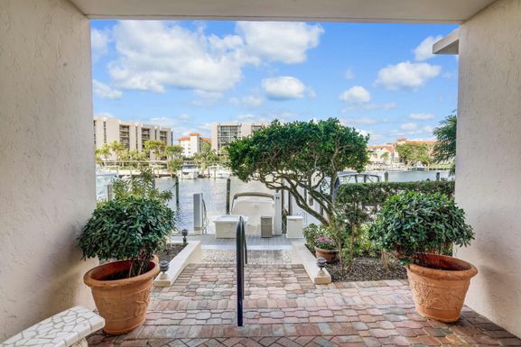 2687 Ocean, Boca Raton, FL 33431