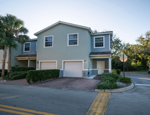 1330 Crystal, Delray Beach, FL 33444