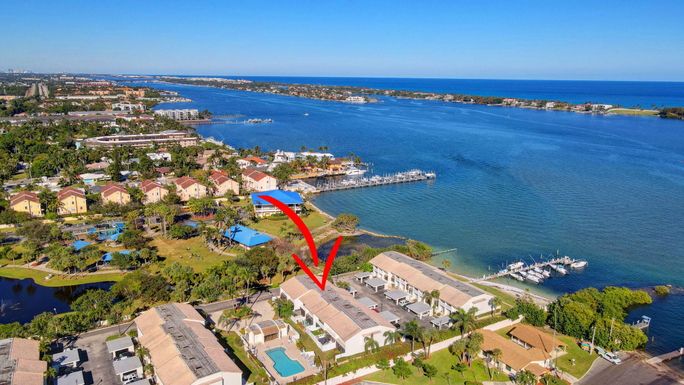 722 20th, Boynton Beach, FL 33435