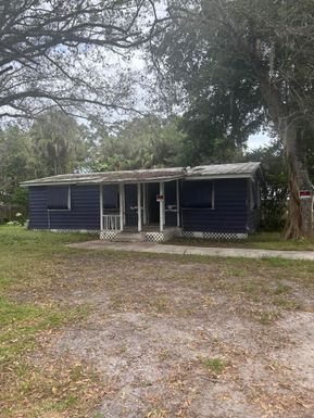 4170 Lebanon, Fort Pierce, FL 34982