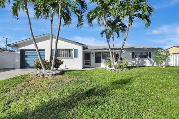 175 28th, Boynton Beach, FL 33435