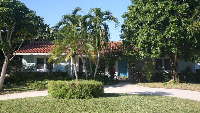 3779 4th, Boca Raton, FL 33431