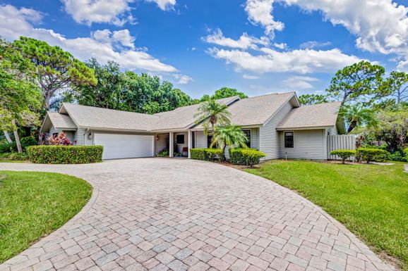 6245 Mariner Sands, Stuart, FL 34997