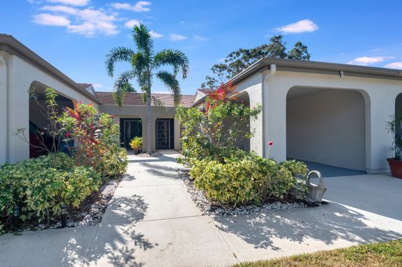 5896 Forest Grove, Boynton Beach, FL 33437