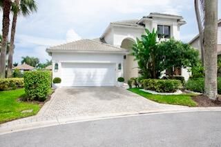 10906 Grande, West Palm Beach, FL 33412