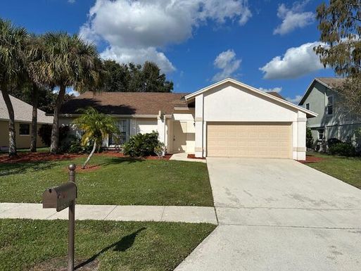 9851 Cross Pine, Lake Worth, FL 33467