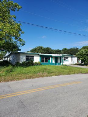 1401 22nd, Fort Pierce, FL 34950