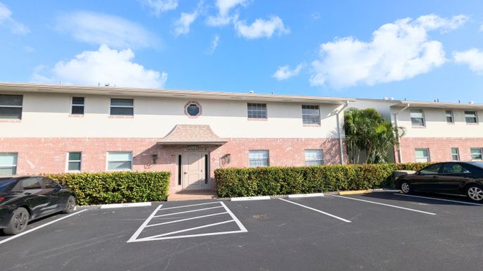 2035 Seacrest, Boynton Beach, FL 33435