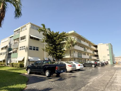 1333 Hallandale Beach Blvd, Hallandale Beach, FL 33009