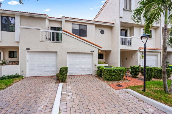 21385 Marina Cove, Aventura, FL 33180