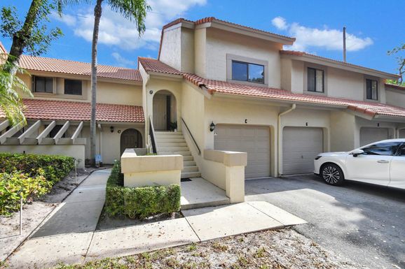 5700 Coach House, Boca Raton, FL 33486