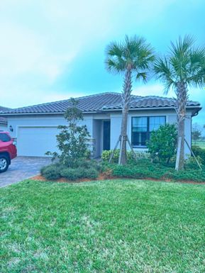 680 Villandry, Port Saint Lucie, FL 34984