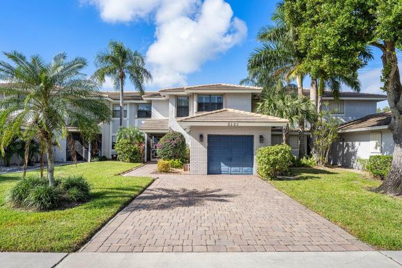 3132 Deer Creek Lake Shore, Deerfield Beach, FL 33442