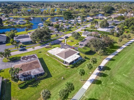 13594 Whispering Lakes, Palm Beach Gardens, FL 33418