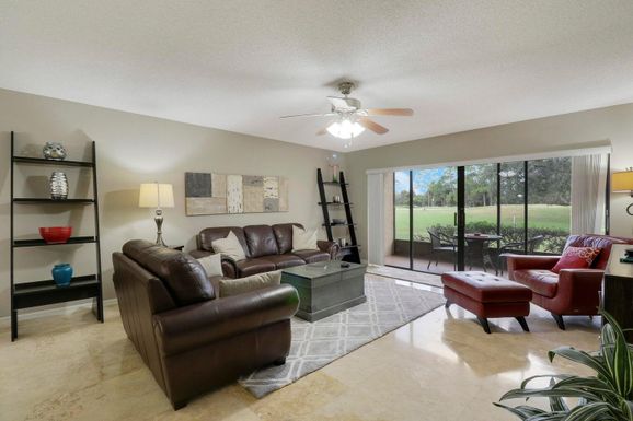 9440 Meadowood, Fort Pierce, FL 34951