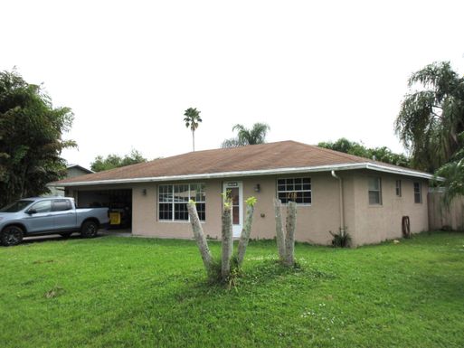 1912 Jackson, Stuart, FL 34997