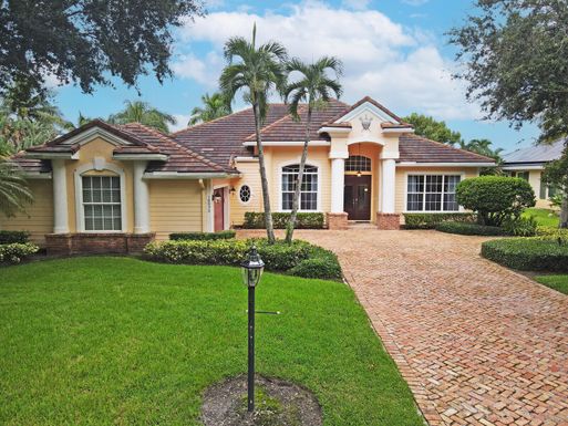 18530 Lakeside, Jupiter, FL 33469