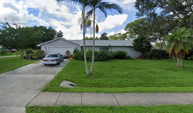 532 Thornhill, Port Saint Lucie, FL 34983