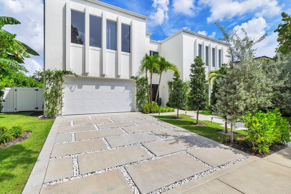 237 Desota, West Palm Beach, FL 33405