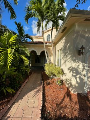 1324 Beacon, Wellington, FL 33414