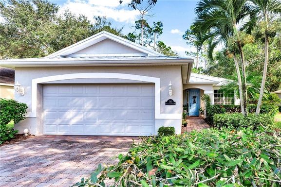 590 Kenwood, Vero Beach, FL 32968