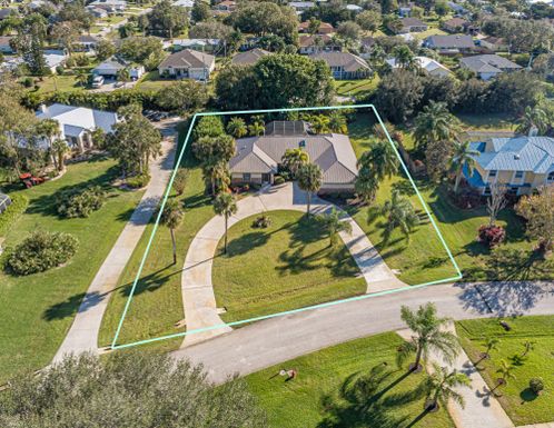 590 Cross Creek, Sebastian, FL 32958