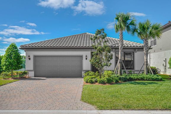 692 Boboli, Port Saint Lucie, FL 34984