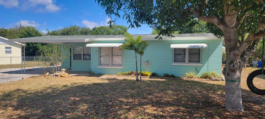 614 3rd, Vero Beach, FL 32962