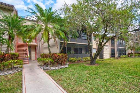 15484 Lakes Of Delray, Delray Beach, FL 33484