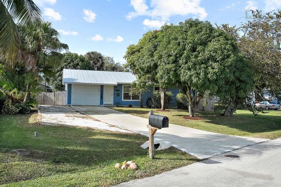 5792 Cable, Stuart, FL 34997