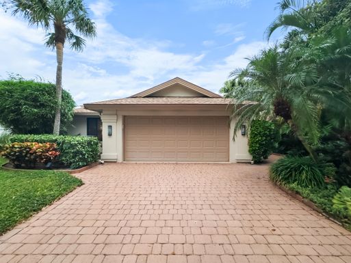 114 Sea Steppes, Jupiter, FL 33477