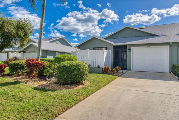 6776 Yorktown, Hobe Sound, FL 33455