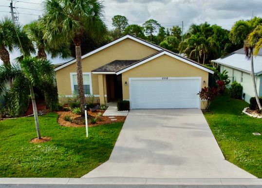 8998 Bonneville, Stuart, FL 34997