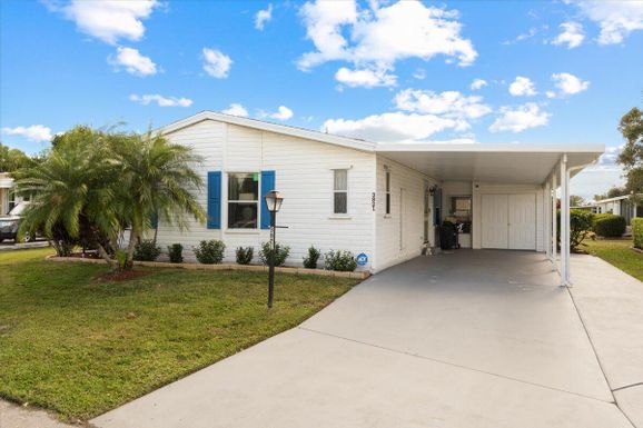 3821 Spatterdock, Port Saint Lucie, FL 34952