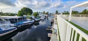 1007 Hialeah, Key Largo, FL 33037