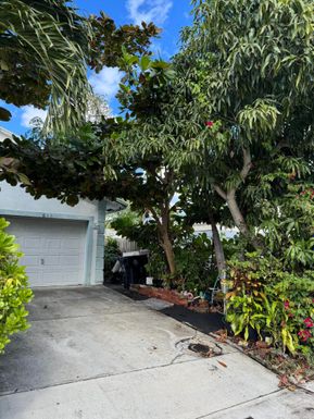 656 Latona, Lake Worth Beach, FL 33460