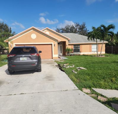 1317 Laconia Lane, Port Saint Lucie, FL 34983