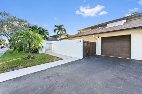 224 29th, Delray Beach, FL 33445