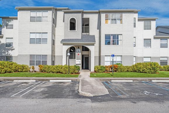 1401 Village, West Palm Beach, FL 33409