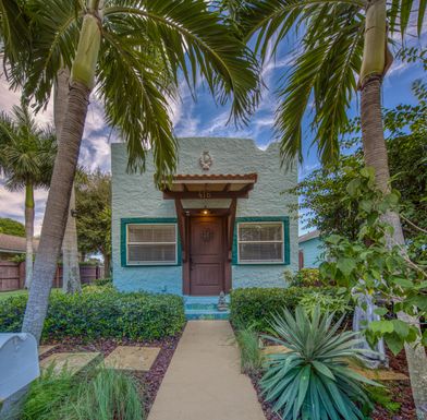 414 L, Lake Worth Beach, FL 33460