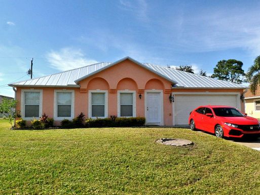 124 Sea Lion, Port Saint Lucie, FL 34953